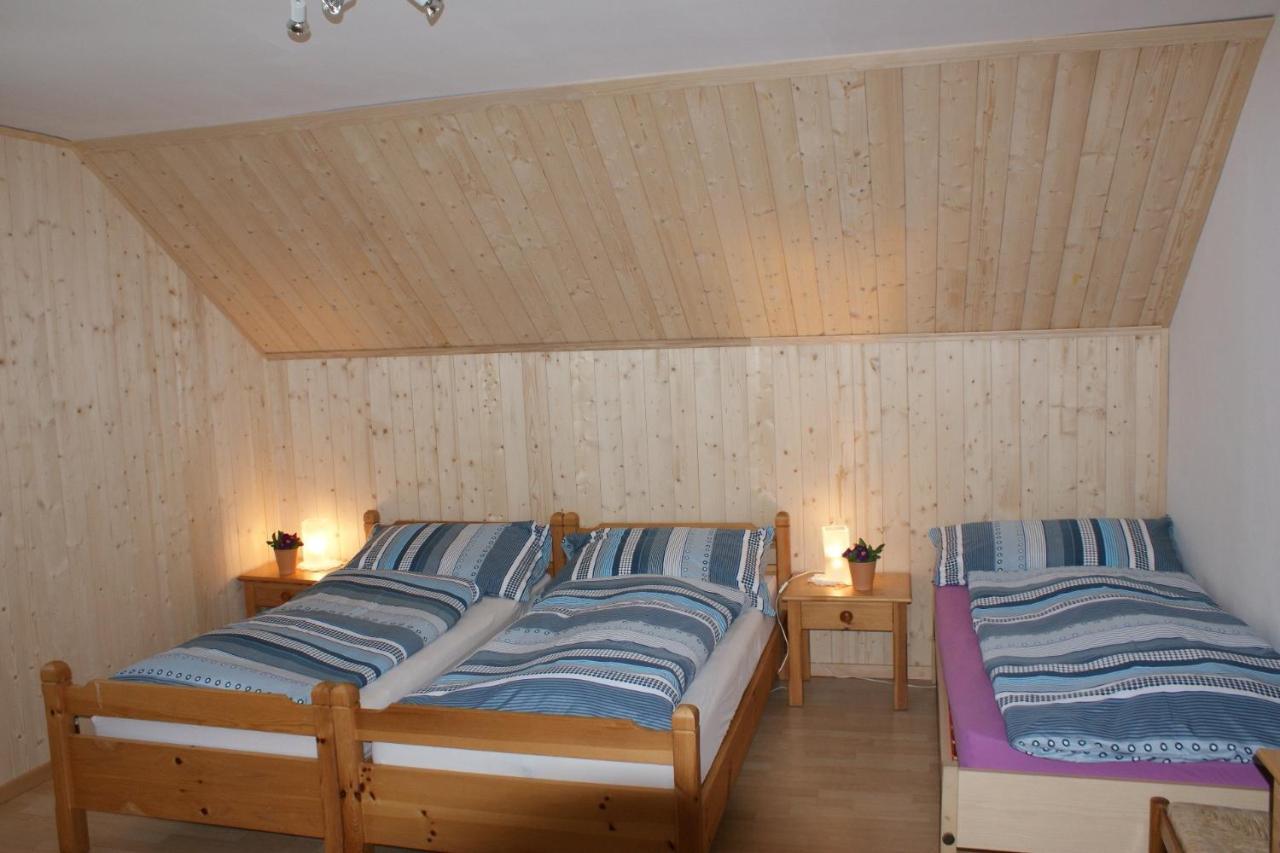 Gasthaus Waldheim Fürstenaubruck Стая снимка